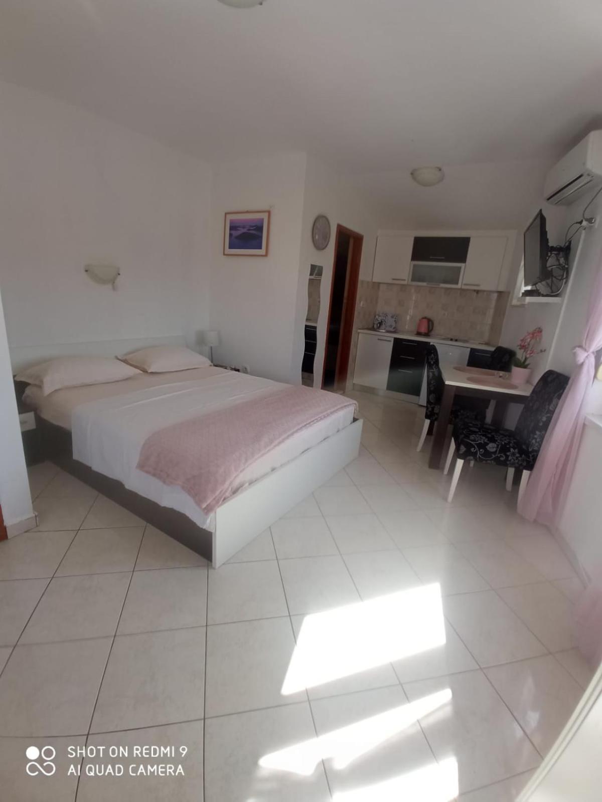 Apartmani Andelo, Tommy, Leon Bibinje Extérieur photo